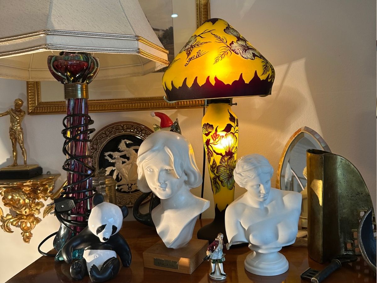 Antiquitäten Ankauf Wien – verschiedene Objekte bei ARTHEUM