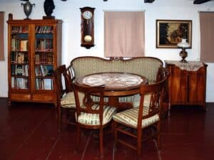 Biedermeier Merkmale Furnier Wien