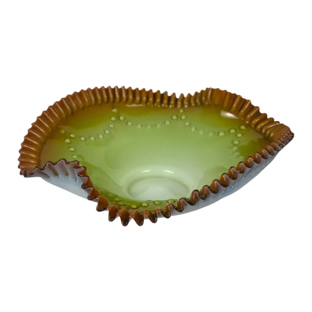 Glasschale mit gewelltem Rand in Grün und Braun, 24,5 cm