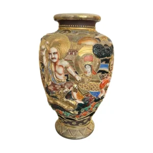 Japanische Satsuma Vase mit Handbemalung und Golddekor 36,5 cm